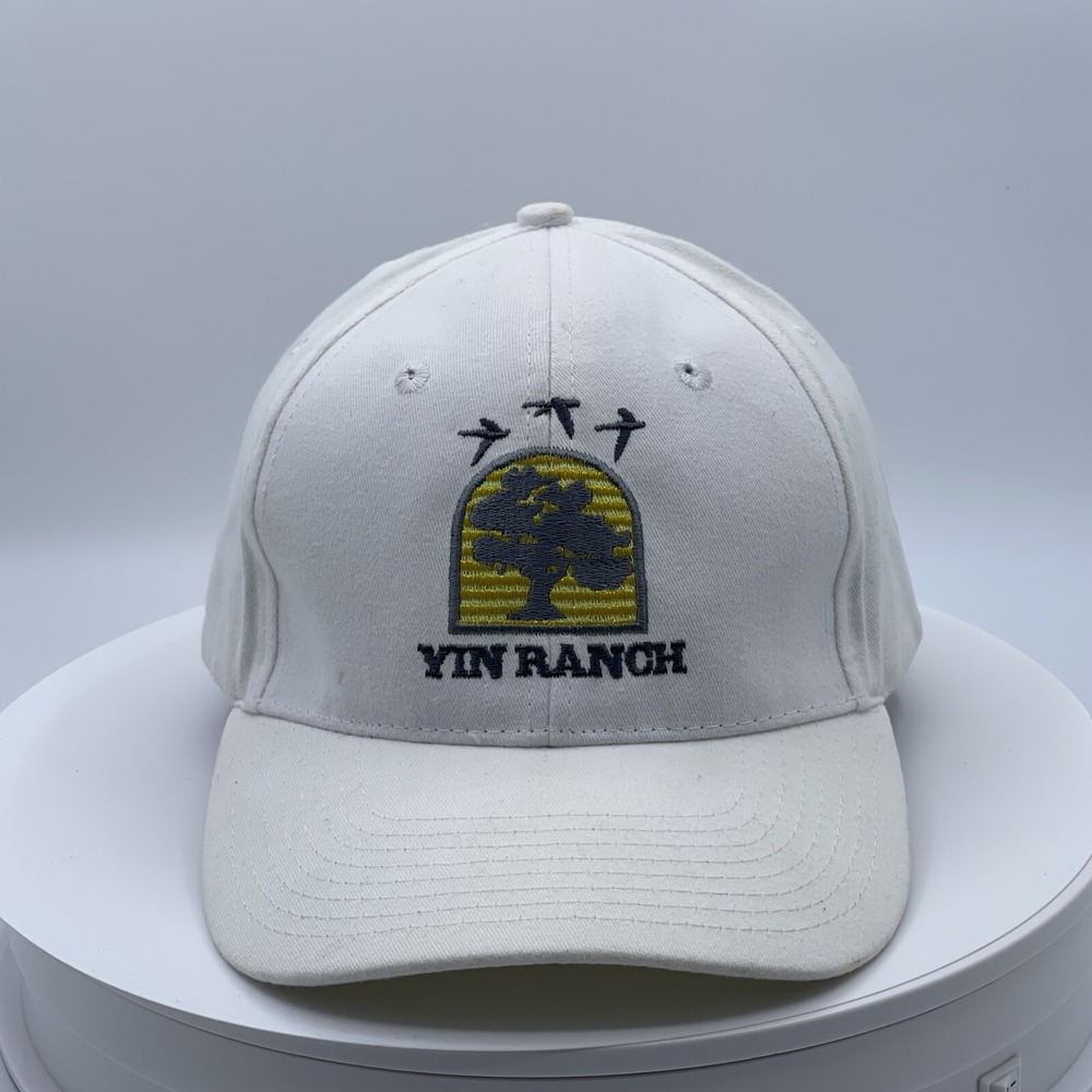 Yin Ranch White Embroidered Baseball Cap Adjustable Cotton Dad Hat Tree Logo